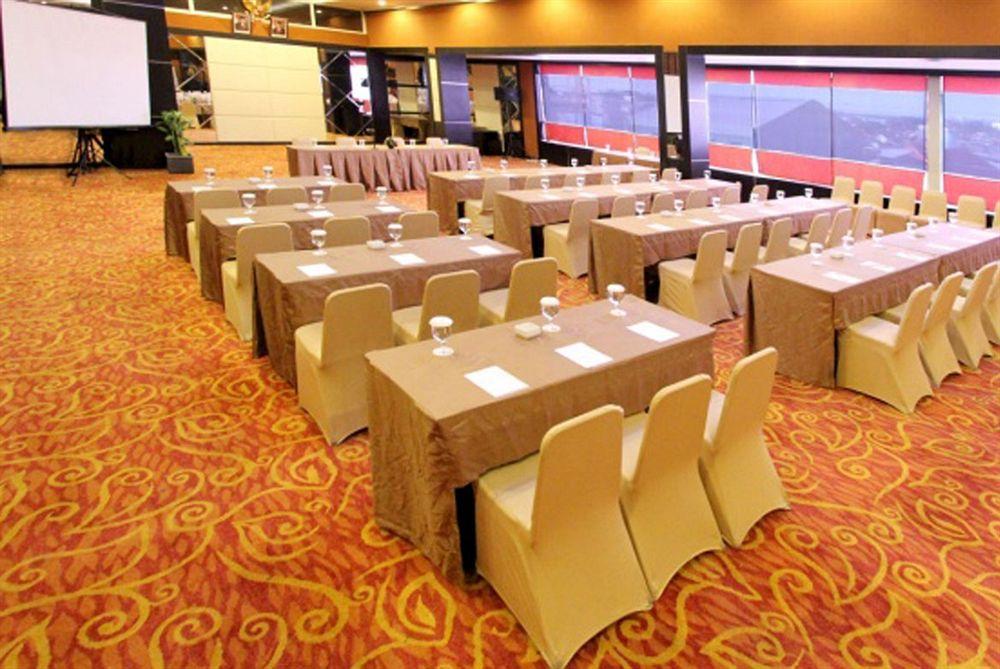 Hotel Prime Royal Surabaya
