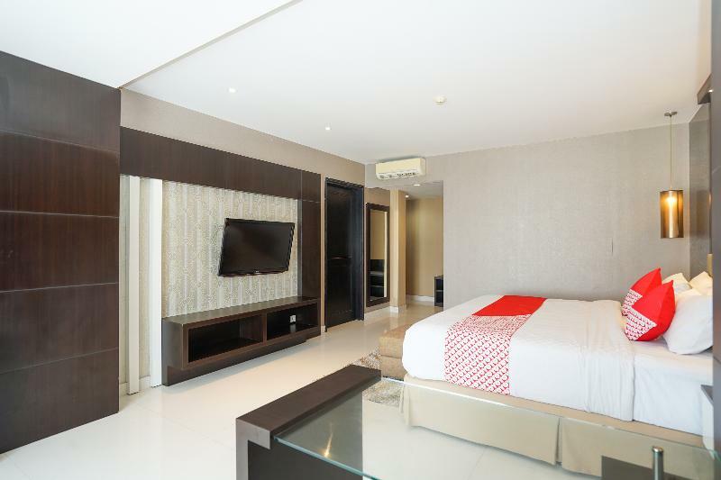 Prime Royal Hotel